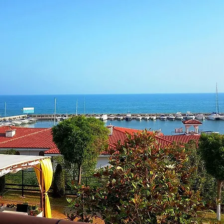 Apartment Marina Diamond